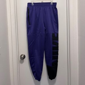 Nike joggers